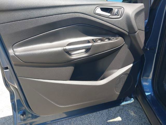 Certified 2018 Ford Escape SE w/ Ford Safe & Smart Package AWD/4WD image 15
