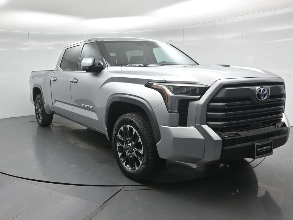 Used 2022 Toyota Tundra Limited image 6