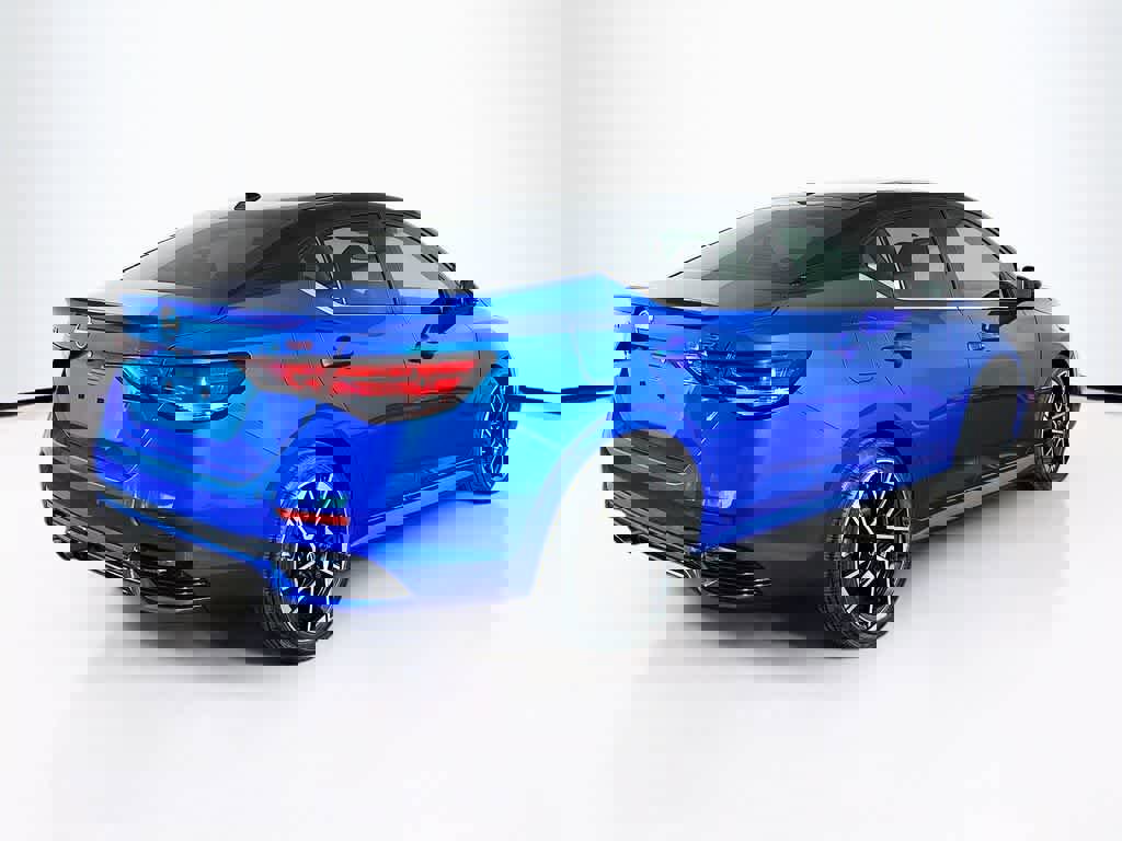 Used 2025 Nissan Sentra SR w/ SR Premium Package image 5