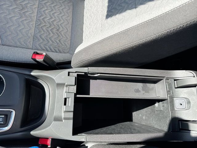 Used 2024 Chevrolet Equinox LS w/ LS Convenience Package image 24