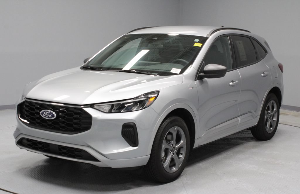 Certified 2024 Ford Escape ST-Line w/ Tech Pack #1 AWD/4WD image 8