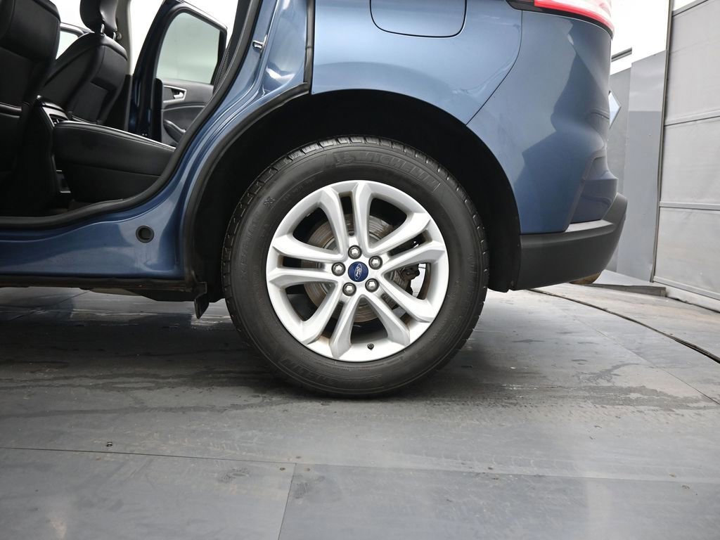 Certified 2019 Ford Edge SEL w/ Equipment Group 201A image 48