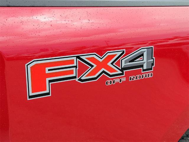 Certified 2024 Ford F250 Lariat w/ Sport Appearance Package image 9