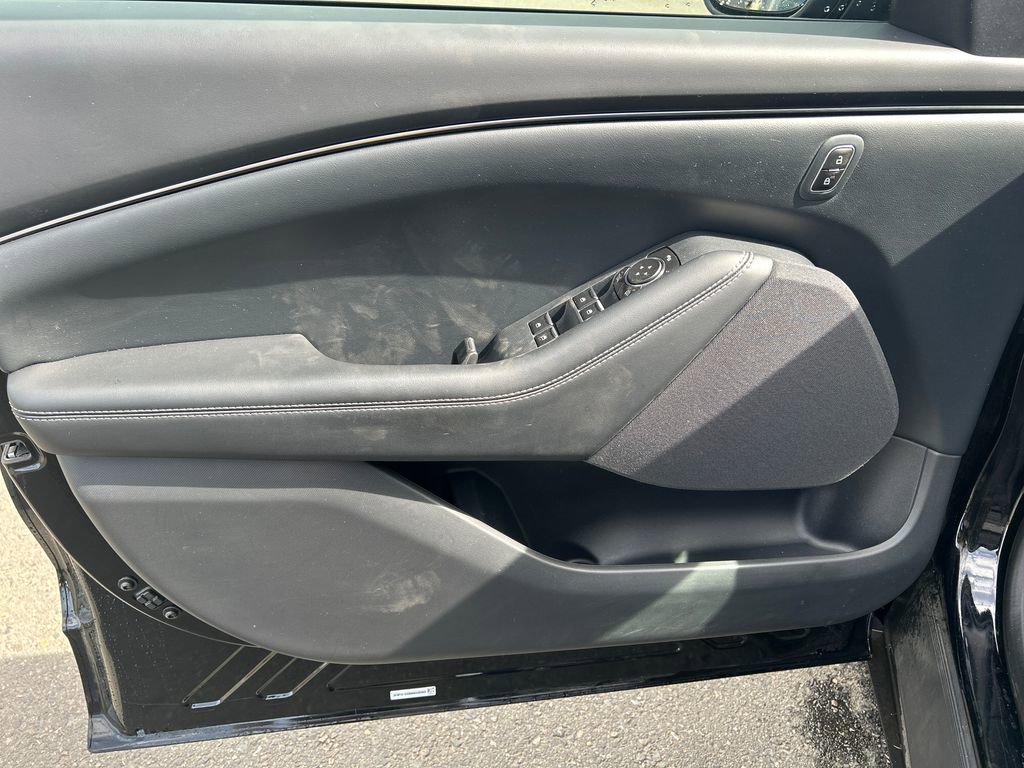 Certified 2021 Ford Mustang Mach-E Select image 16