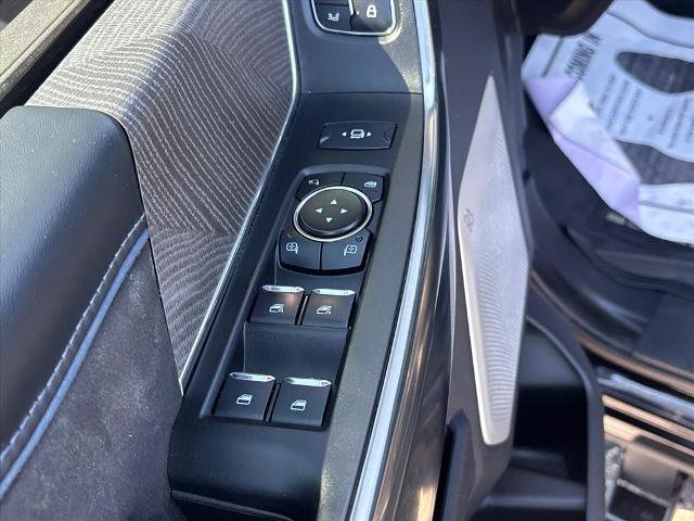 Certified 2025 Ford F250 Platinum AWD/4WD image 28