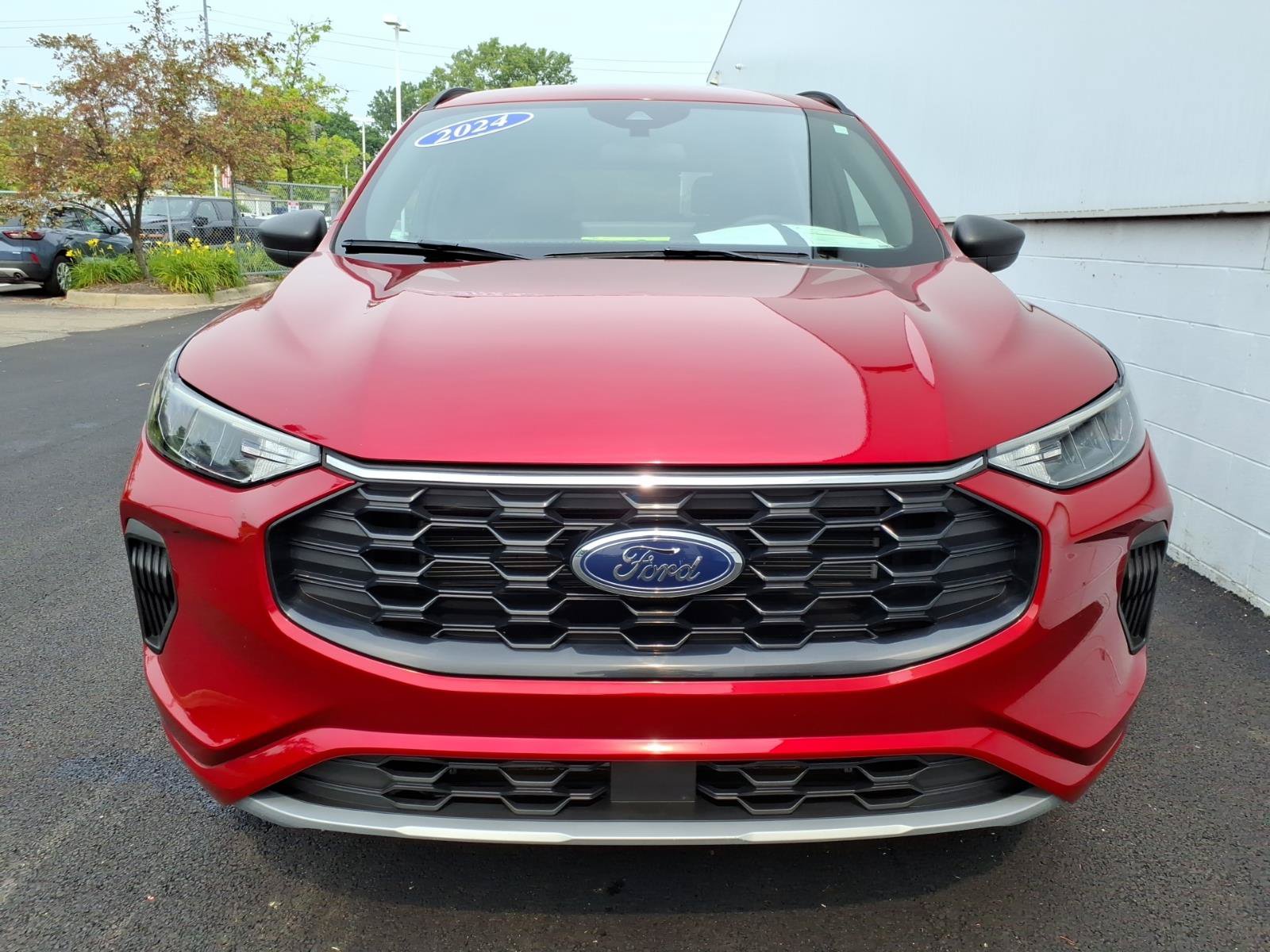 Certified 2024 Ford Escape ST-Line w/ Tech Pack #1 AWD/4WD image 2
