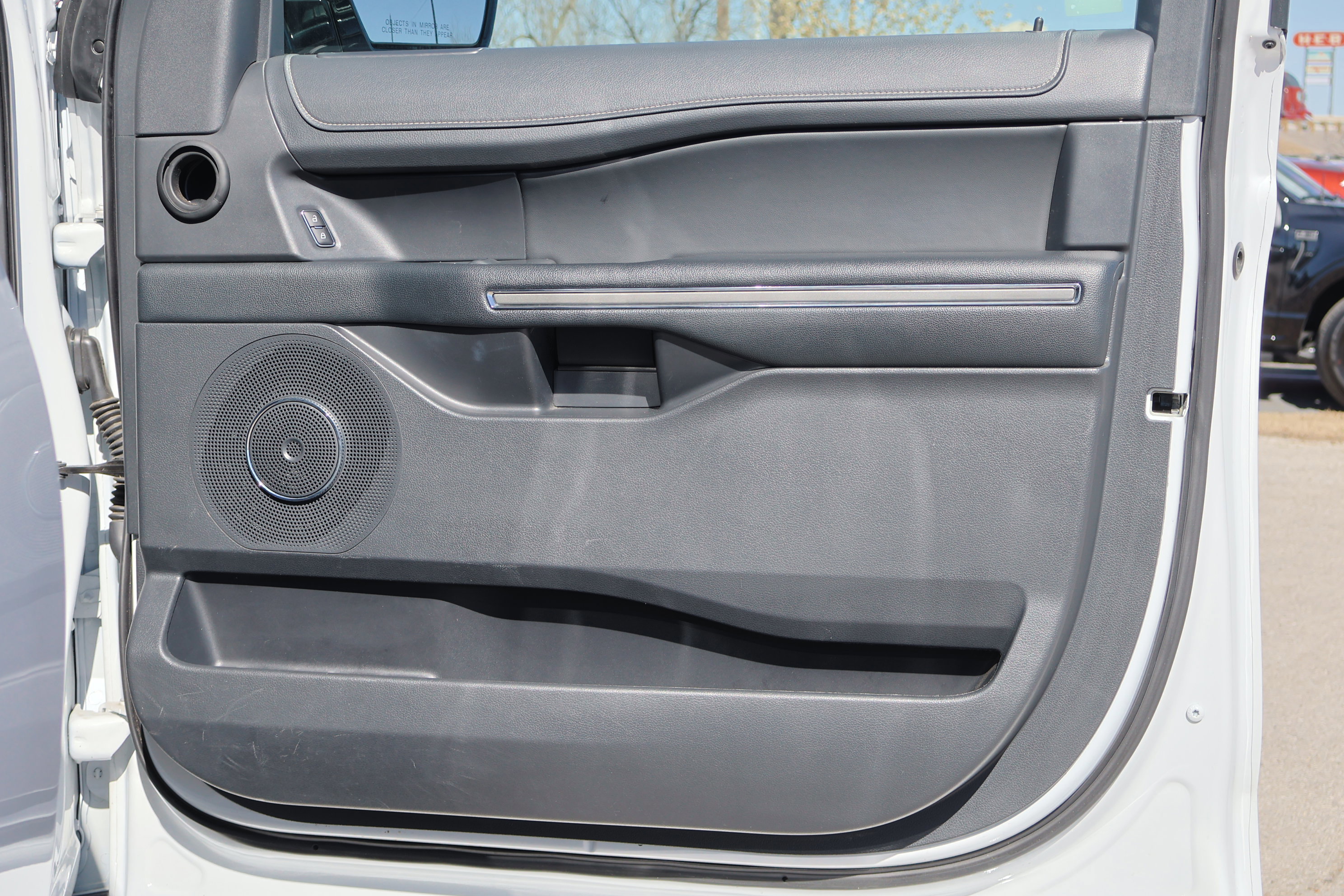 Certified 2024 Ford Expedition Max XLT image 41