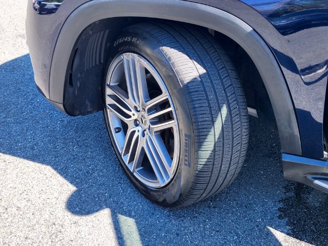 Used 2021 Mercedes-Benz GLS 450 4MATIC image 37