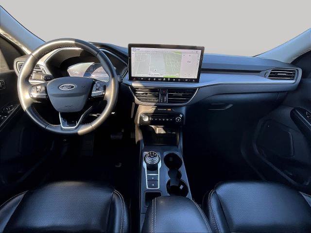 Certified 2024 Ford Escape Platinum AWD/4WD image 9
