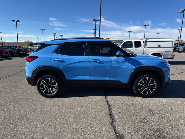 Used 2024 Chevrolet TrailBlazer LT w/ LT Cold Weather Package image 6