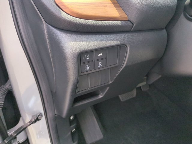 Used 2019 Honda CR-V Touring image 17