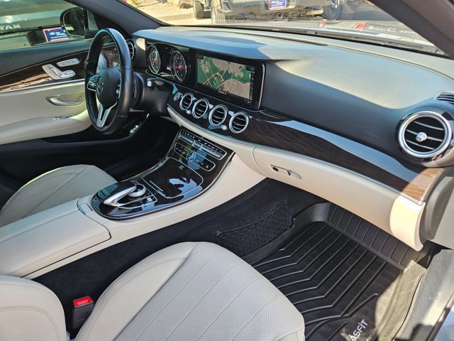 Used 2019 Mercedes-Benz E 300 image 23