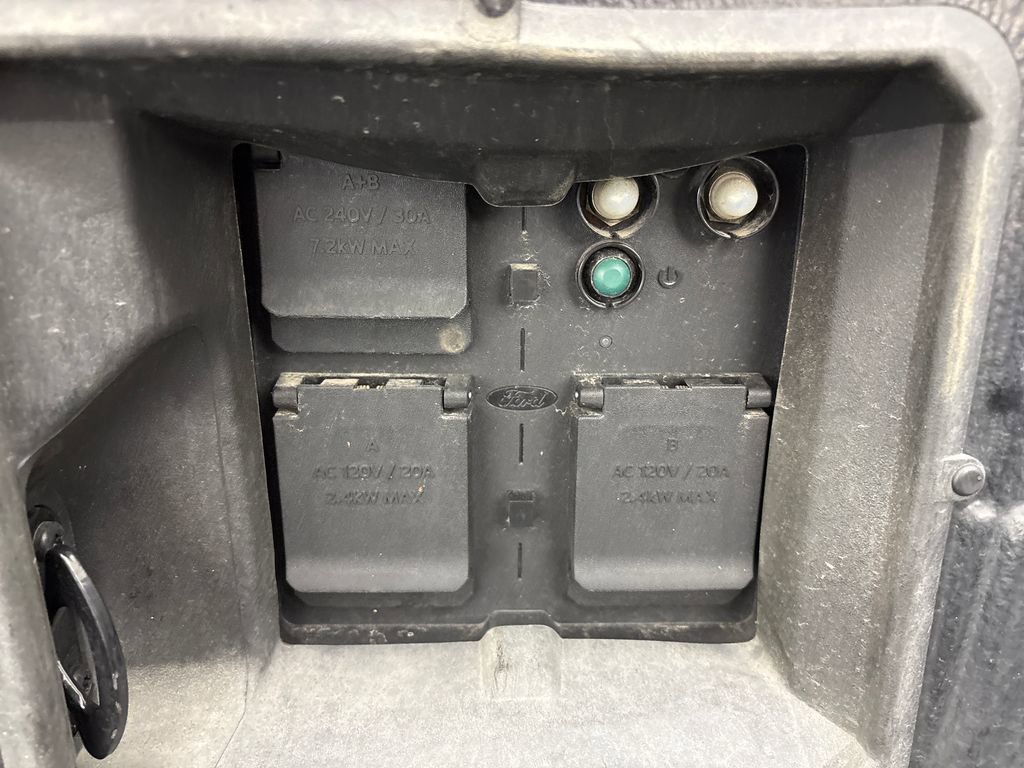 Certified 2023 Ford F150 Limited image 30