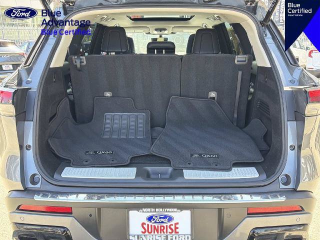 Used 2023 INFINITI QX60 Luxe w/ Cargo Package FWD image 7