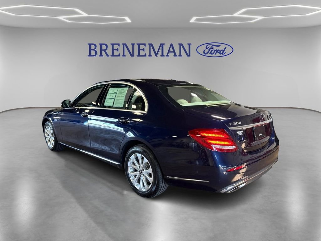 Used 2018 Mercedes-Benz E 300 4MATIC image 7
