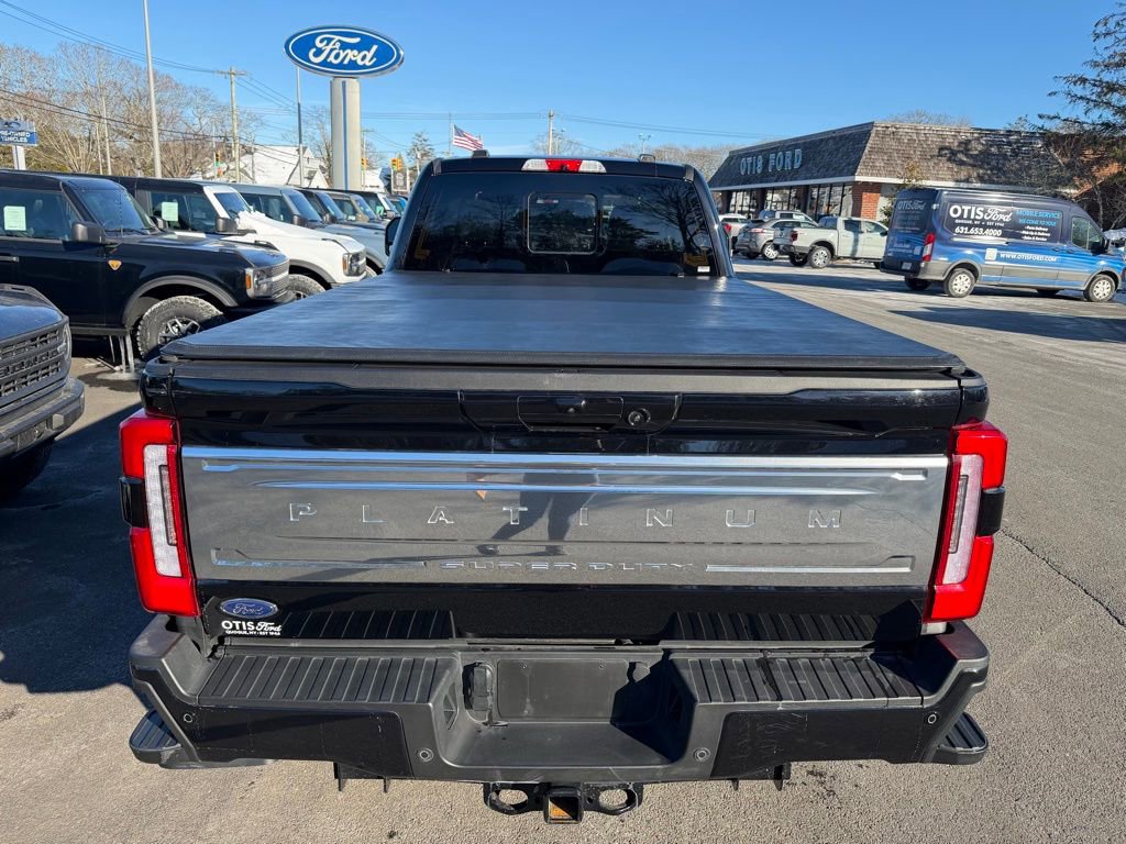 Certified 2025 Ford F350 Platinum w/ Platinum Plus Package image 8