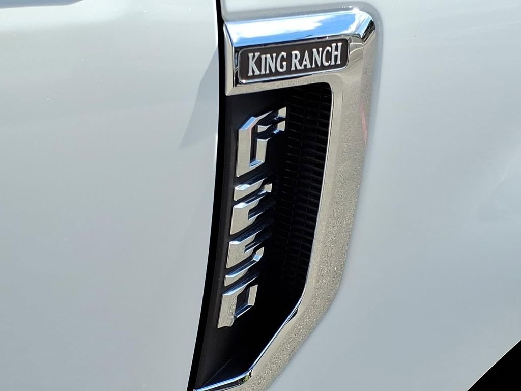 Certified 2022 Ford F250 King Ranch w/ King Ranch Ultimate Package AWD/4WD image 4