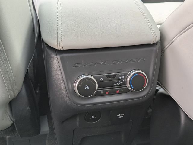 Certified 2025 Ford Explorer Platinum w/ Ultimate Package image 24