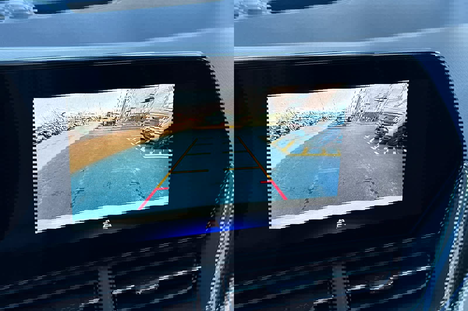 Used 2026 Chevrolet Trax ACTIV w/ Sunroof Package image 19