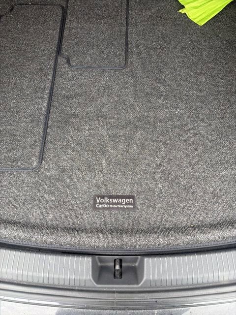 Used 2024 Volkswagen Atlas Cross Sport SE