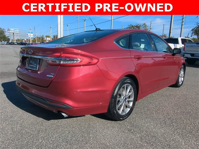 Certified 2017 Ford Fusion SE w/ Fusion SE Technology Package image 5