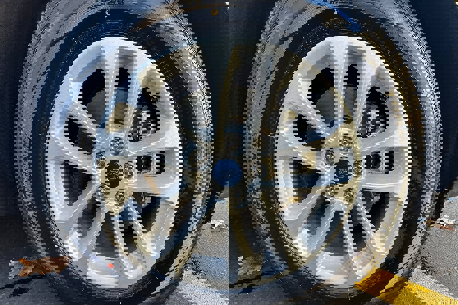 Certified 2020 Ford Escape SE image 7