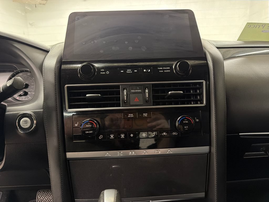 Used 2024 Nissan Armada SV RWD image 22