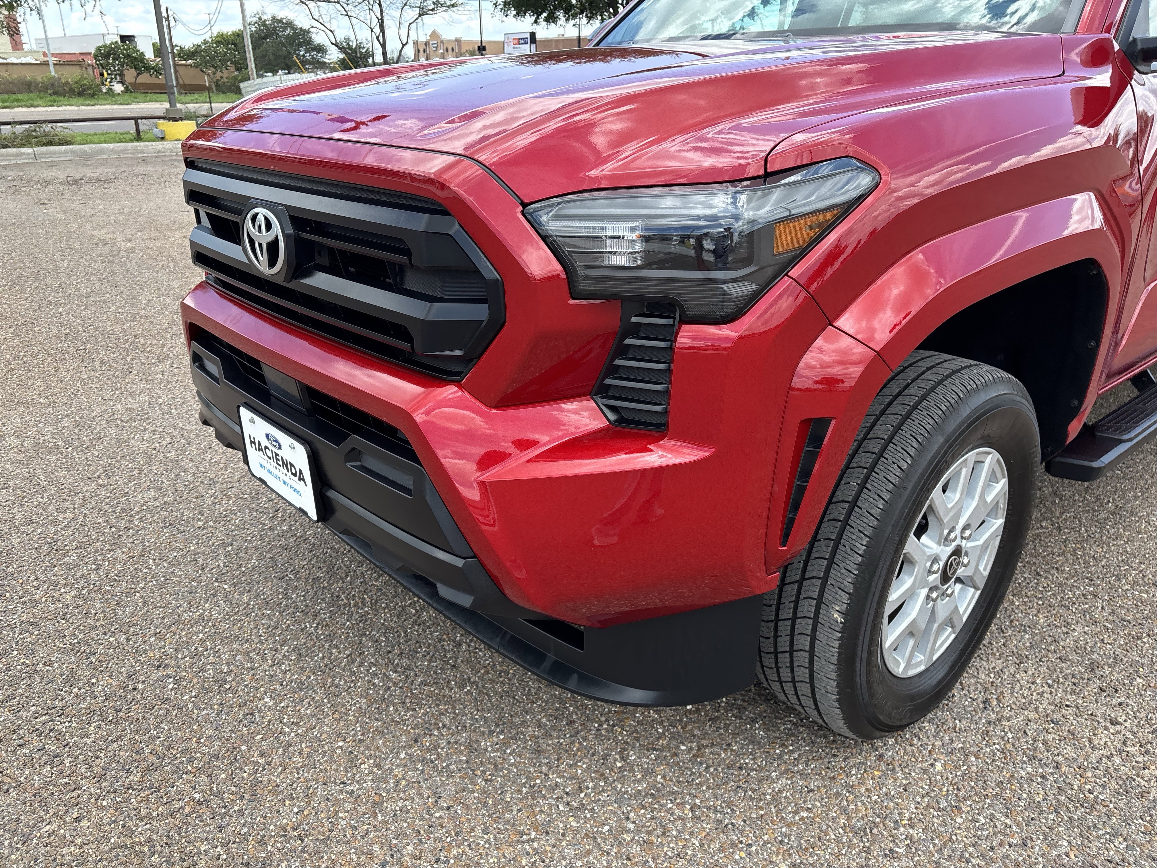 Used 2025 Toyota Tacoma SR RWD image 7