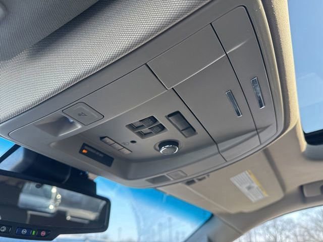 Used 2020 GMC Yukon SLT w/ Open Road Package image 20