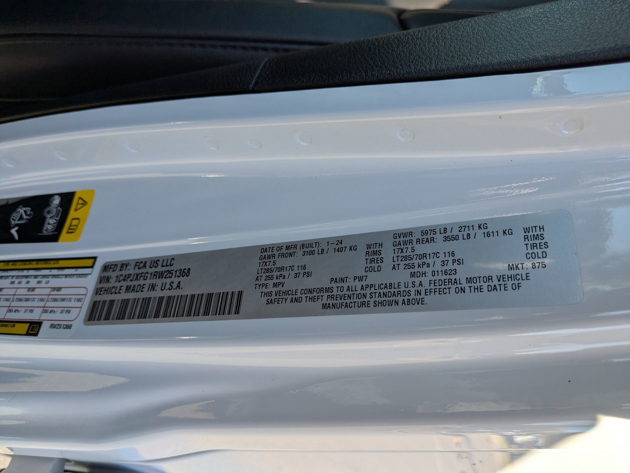 Used 2024 Jeep Wrangler Unlimited Rubicon w/ Capability Package image 45