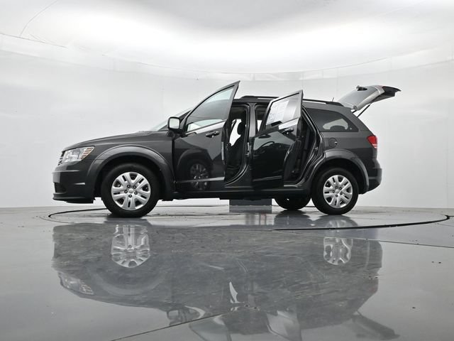 Used 2020 Dodge Journey SE w/ SE Popular Equipment Group FWD image 54