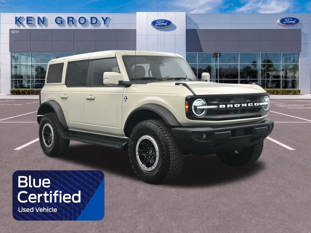 Certified 2025 Ford Bronco Outer Banks w/ Sasquatch Package
