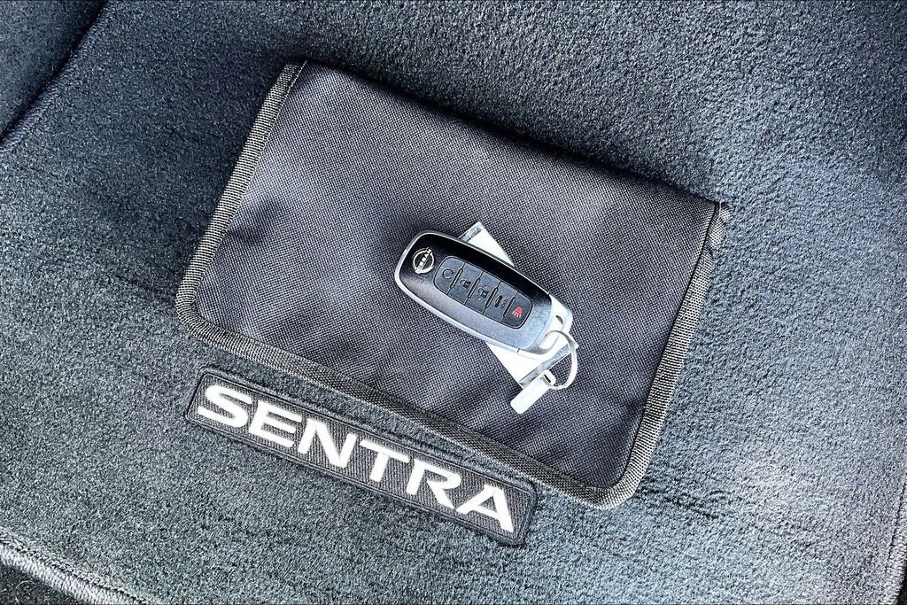 Used 2024 Nissan Sentra SR image 10
