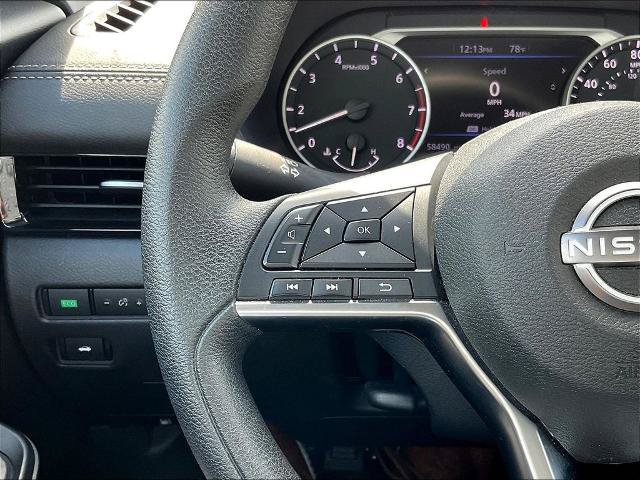 Used 2024 Nissan Sentra SV FWD image 11