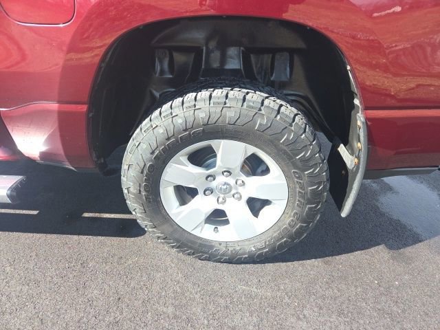 Used 2021 RAM 1500 Big Horn image 12