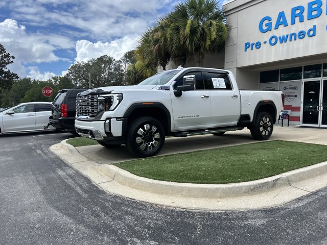 Used 2025 GMC Sierra 2500 Denali w/ Technology Package AWD/4WD image 10