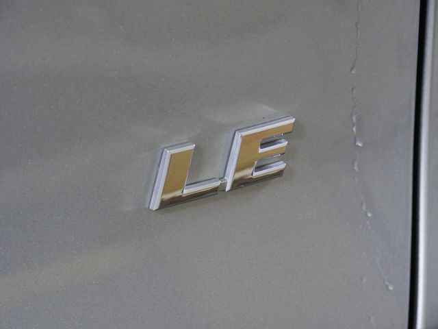 Used 2021 Toyota RAV4 LE w/ Carpet Mat Package (TMS) FWD image 10