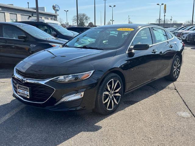 Used 2022 Chevrolet Malibu RS image 2