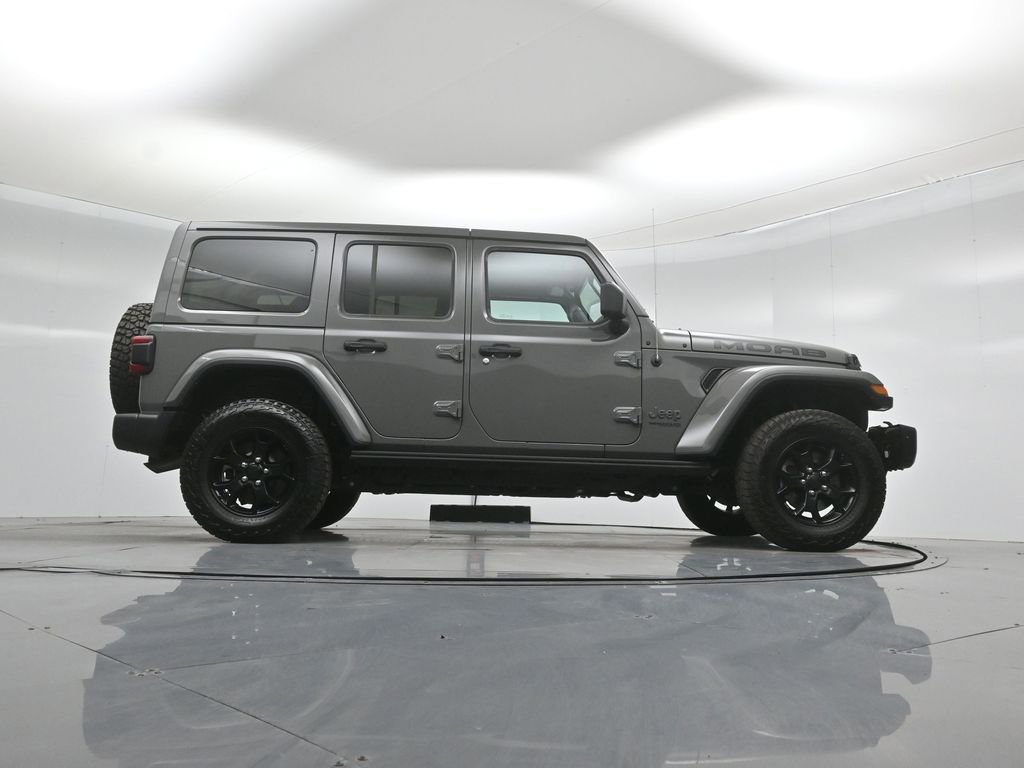 Used 2019 Jeep Wrangler Unlimited Sahara w/ Quick Order Package 24M Moab AWD/4WD image 44