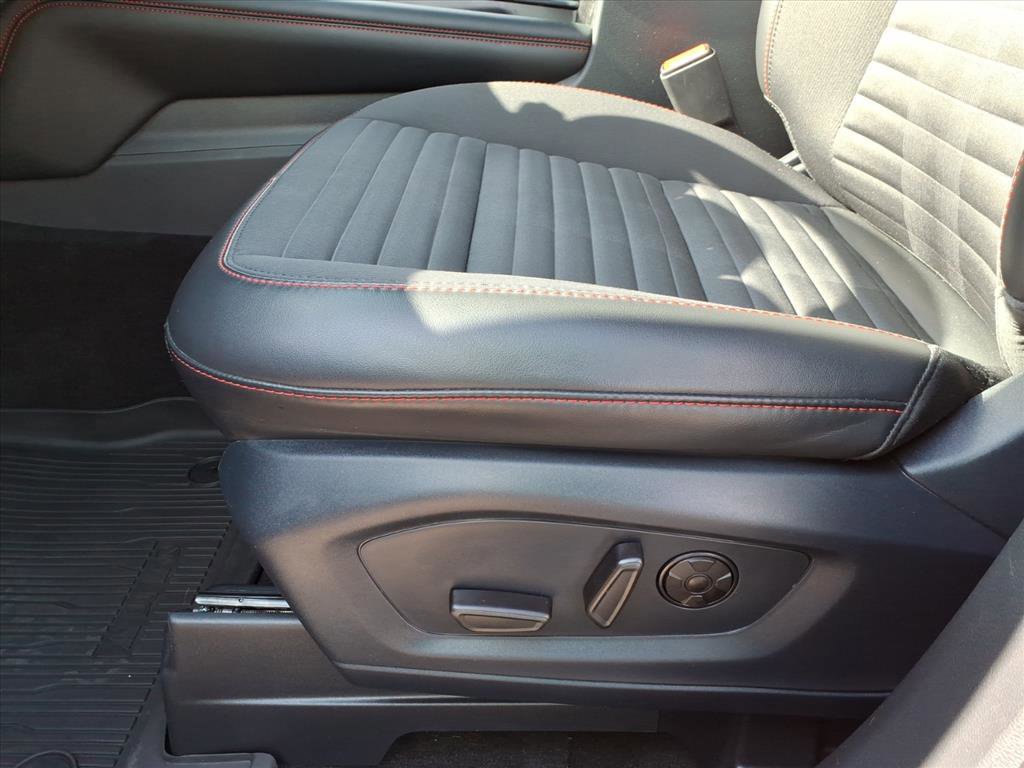 Certified 2025 Ford Explorer ST-Line w/ Premium Package image 11