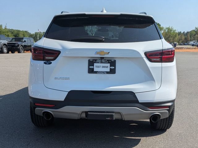 Used 2023 Chevrolet Blazer LT w/ Convenience Package FWD image 4