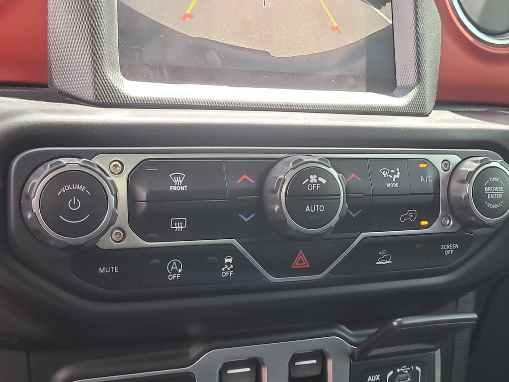 Used 2022 Jeep Wrangler Rubicon AWD/4WD image 18
