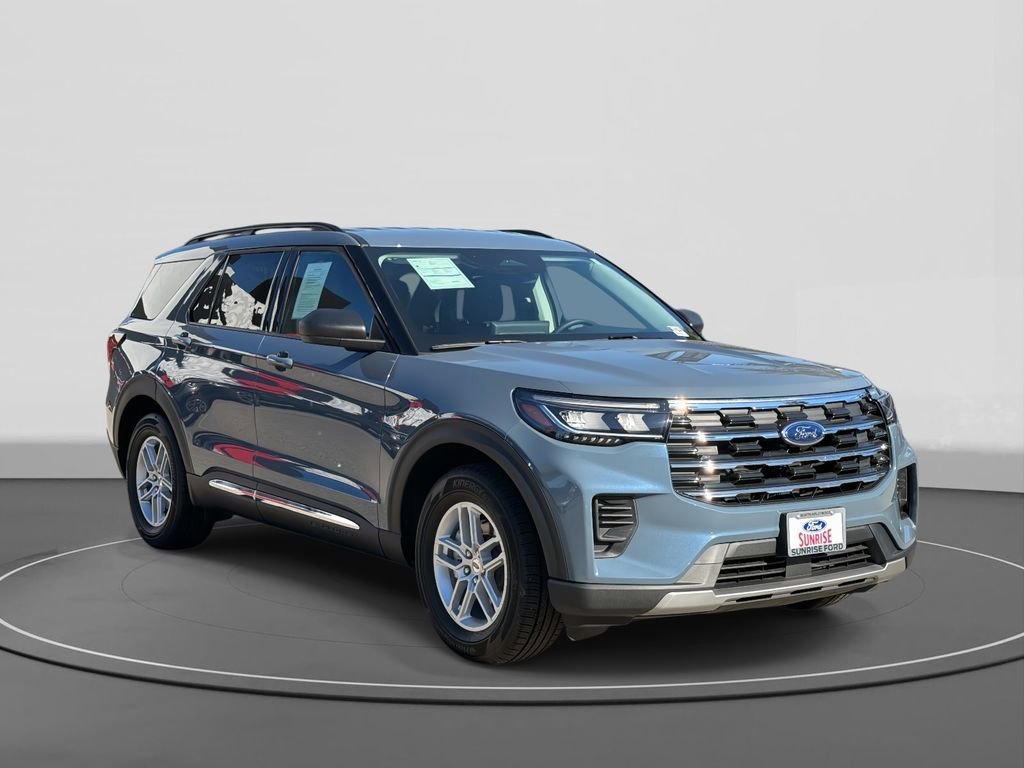 Certified 2025 Ford Explorer Active image 5