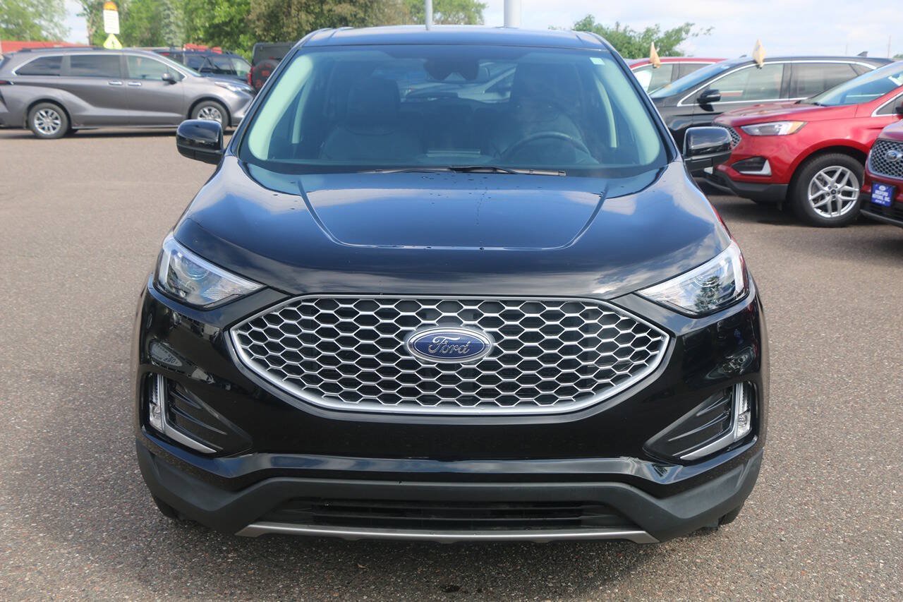 Certified 2024 Ford Edge SEL w/ Convenience Package AWD/4WD image 8