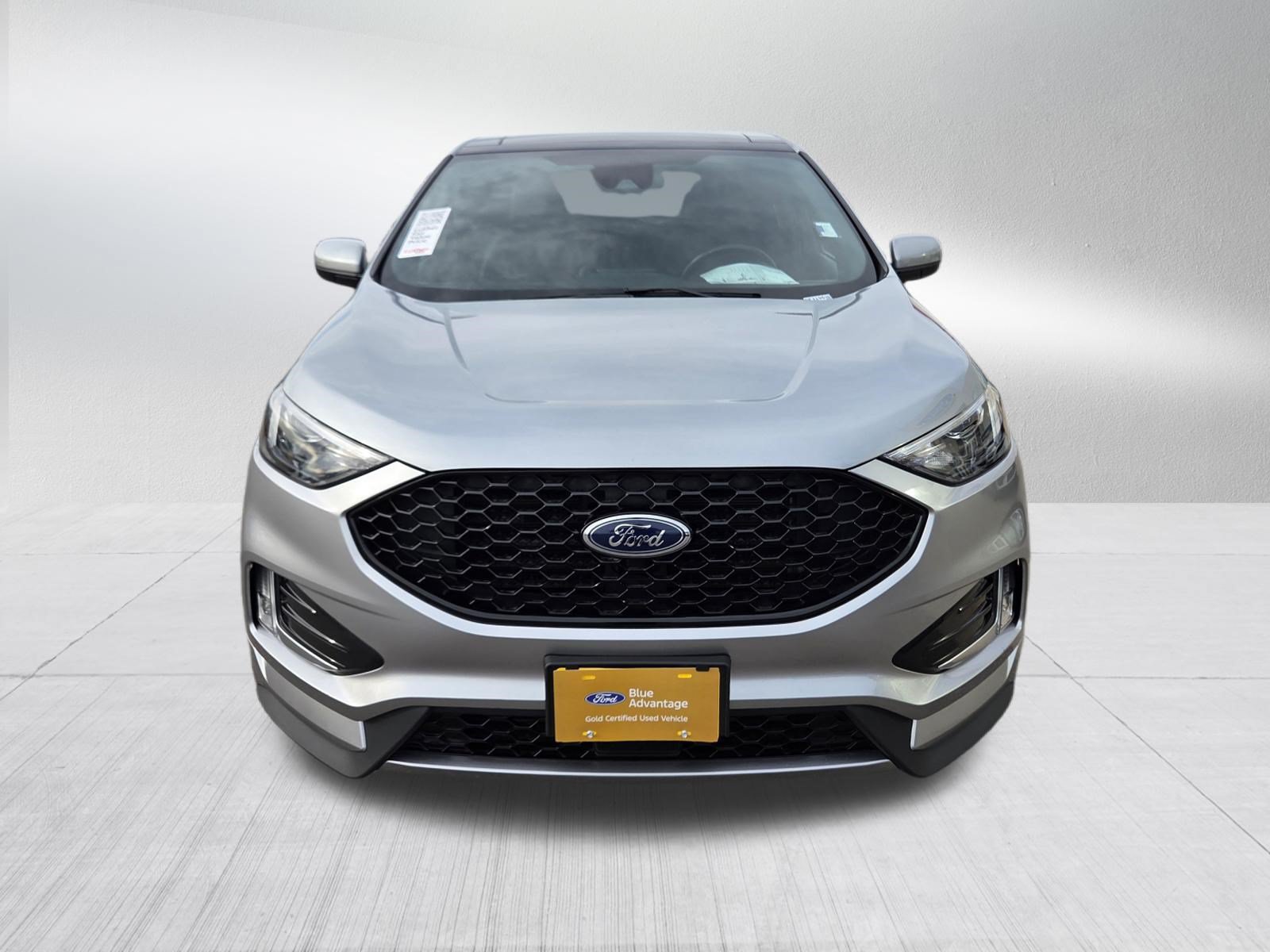 Certified 2024 Ford Edge ST-Line AWD/4WD image 2