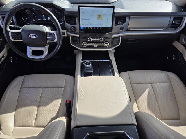 Certified 2022 Ford Expedition XLT image 25