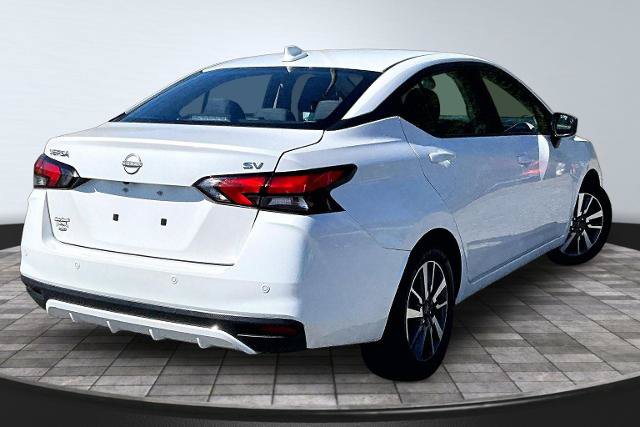 Used 2024 Nissan Versa SV FWD image 13