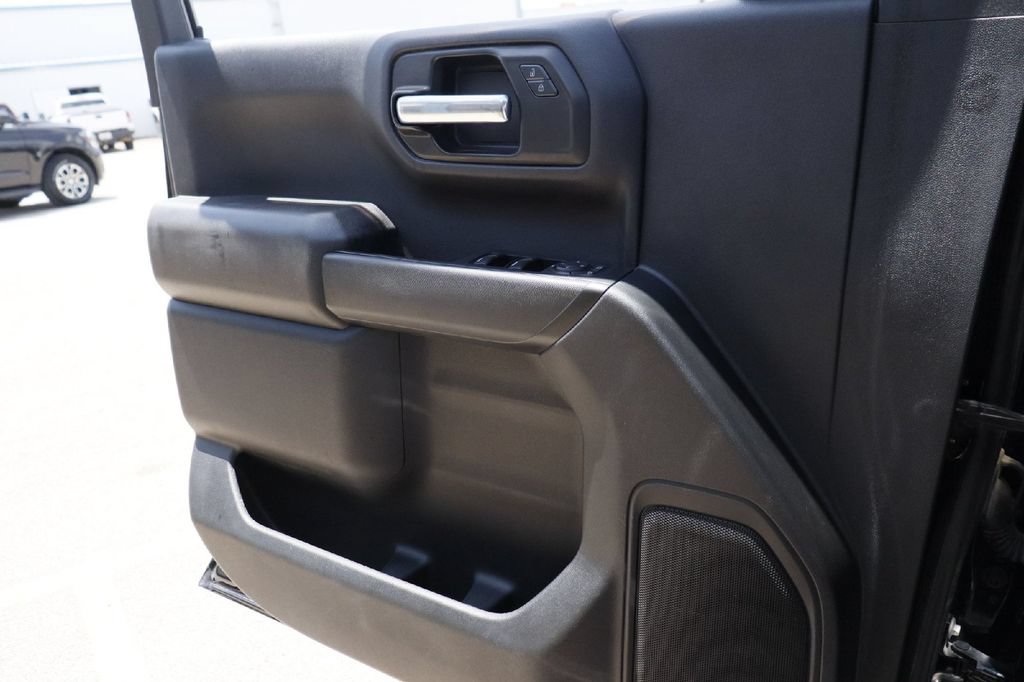 Used 2021 Chevrolet Silverado 1500 Custom AWD/4WD image 14