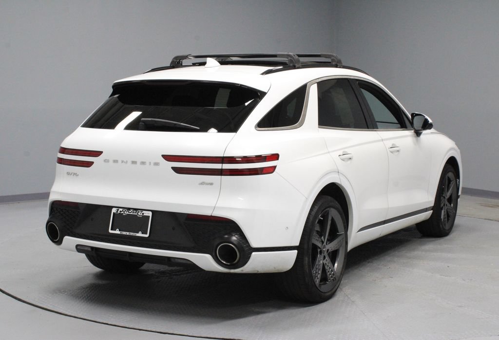 Used 2023 Genesis GV70 2.5T w/ Sport Prestige Package AWD/4WD image 11