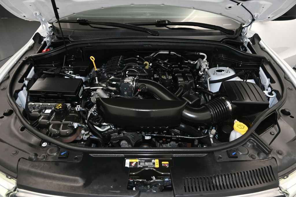 Used 2024 Dodge Durango SXT AWD/4WD image 21